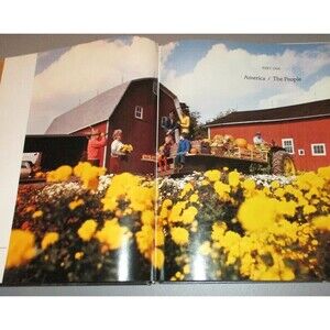 Photographing America 1976 Eastman Kodak Hardcover Landscape Coffee Table Book